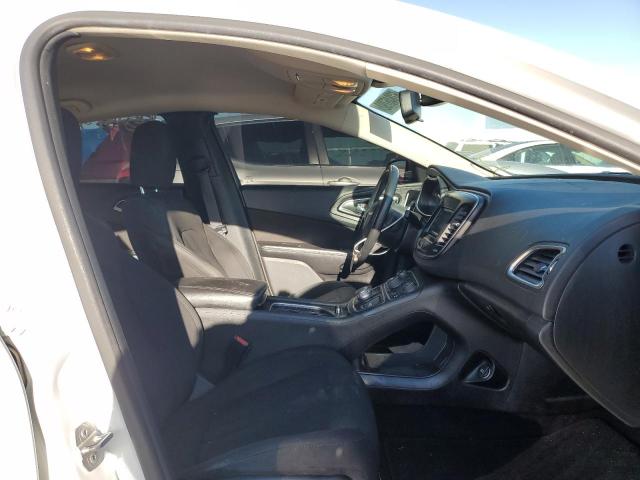 Photo 5 from auction – 2016 CHRYSLER 200 LIMITE with VIN 1C3CCCAB7GN155247
