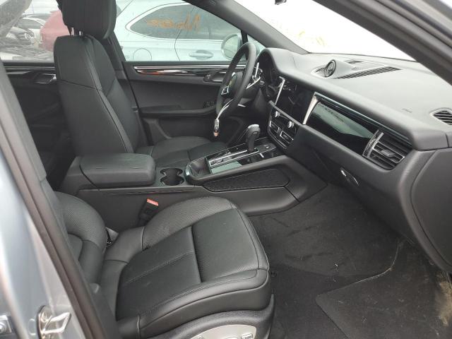 Photo 5 from auction – 2022 PORSCHE MACAN with VIN WP1AA2A55NLB08593
