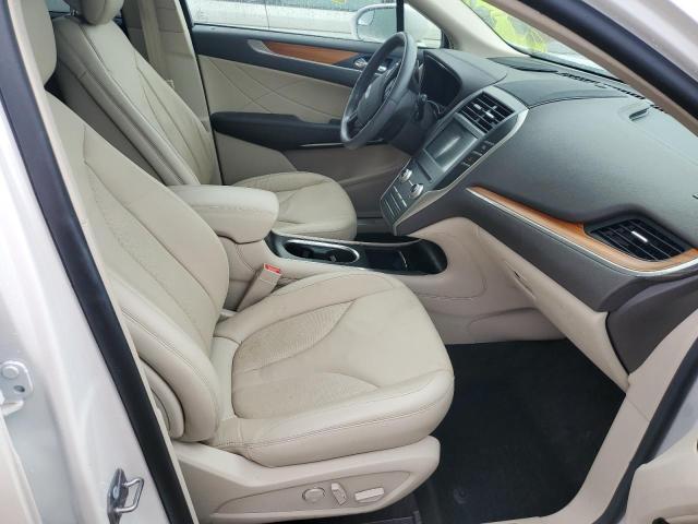 Photo 5 from auction – 2019 LINCOLN MKC SELECT with VIN 5LMCJ2D97KUL45349