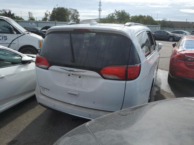 Photo 4 from auction – 2017 CHRYSLER PACIFICA T with VIN 2C4RC1BG1HR523639