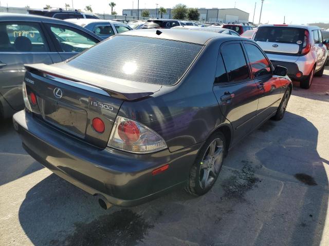 Photo 4 from auction – 2001 LEXUS IS 300 with VIN JTHBD182010033539