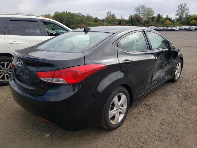 Photo 4 from auction – 2013 HYUNDAI ELANTRA GL with VIN 5NPDH4AE4DH410031