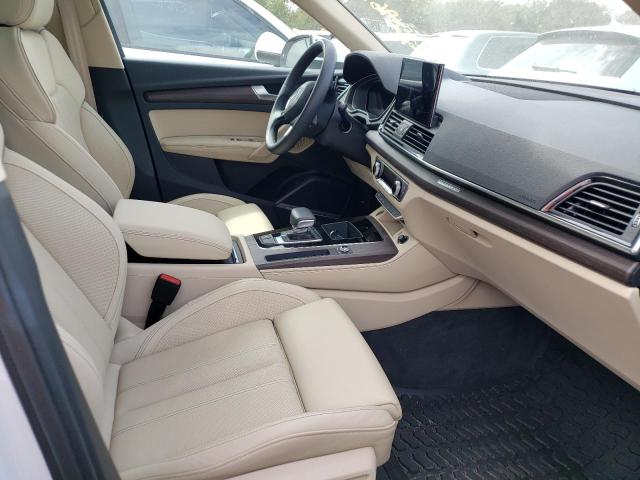 Photo 5 from auction – 2021 AUDI Q5 PREMIUM with VIN WA1BAAFY4M2020197