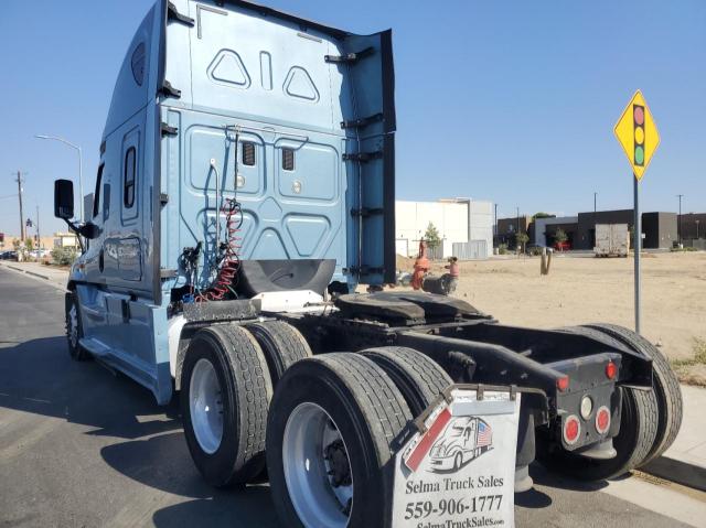Photo 3 from auction – 2016 FREIGHTLINER CASCADIA 1 with VIN 3AKJGLD56GSGU0990
