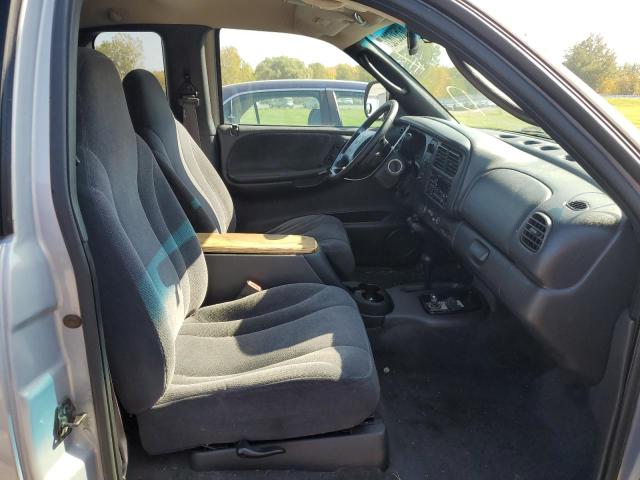 صورة رقم 5 من المزاد - 2000 DODGE DAKOTA مع VIN 1B7GG22X2YS556228
