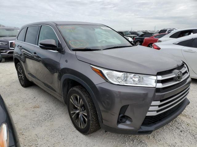 TOYOTA HIGHLANDER 2018 with VIN 5TDZZRFH2JS243077 - Photo from auction