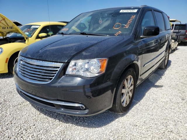 Photo 2 from auction – 2016 CHRYSLER TOWN & COU with VIN 2C4RC1BG8GR120319