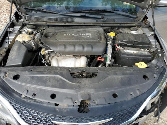 Photo 7 from auction – 2017 CHRYSLER 200 LIMITE with VIN 1C3CCCAB7HN511181