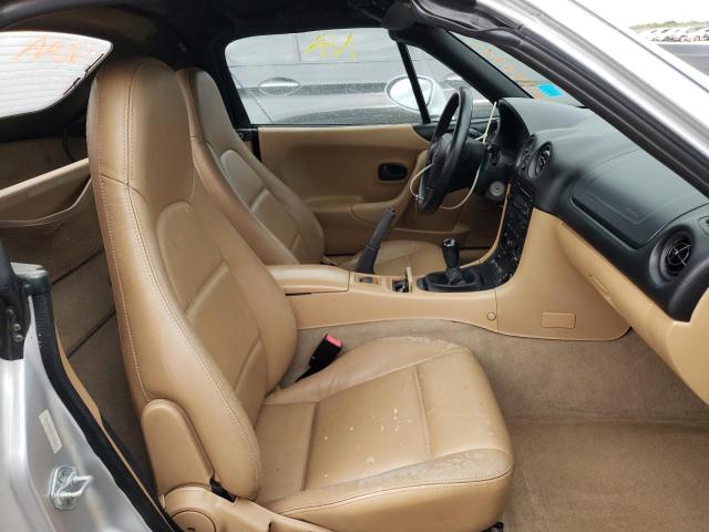 Photo 5 from auction – 2000 MAZDA MX-5 MIATA with VIN JM1NB353XY0142923