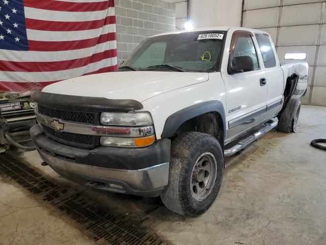 Photo 2 from auction – 2002 CHEVROLET SILVERADO with VIN 1GCHK29U12E212927
