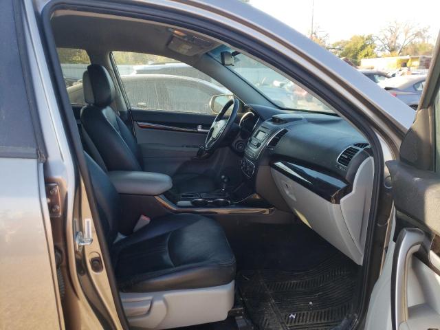 Photo 5 from auction – 2015 KIA SORENTO LX with VIN 5XYKT4A78FG597078