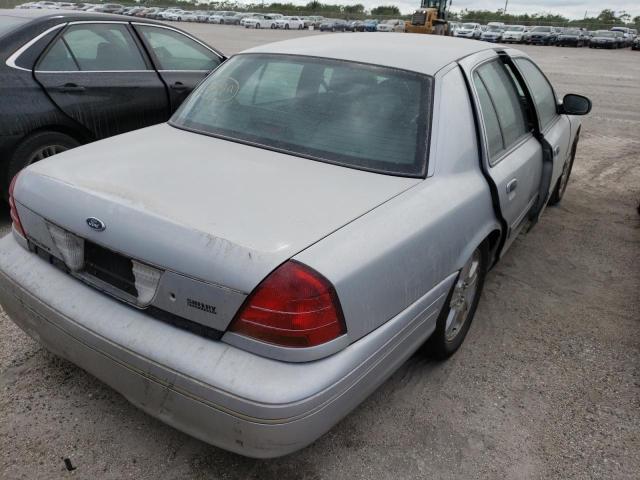Photo 4 from auction – 2003 FORD CROWN VICT with VIN 2FAFP74W93X140105