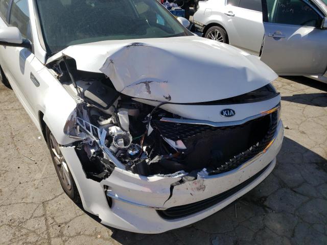 Photo 9 from auction – 2018 KIA OPTIMA LX with VIN 5XXGT4L36JG198151