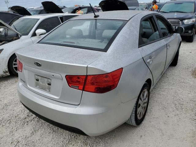 Photo 4 from auction – 2010 KIA FORTE LX with VIN KNAFT4A29A5820202