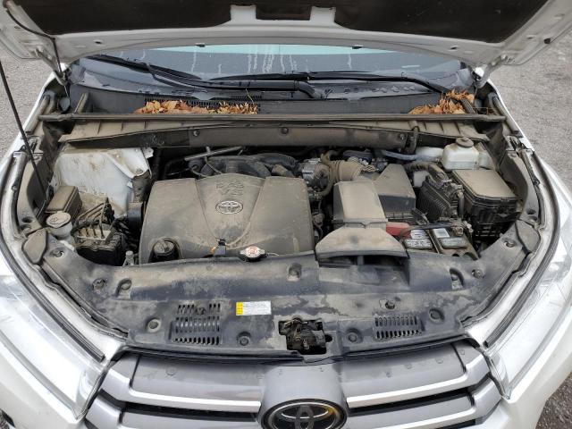 Photo 7 from auction – 2019 TOYOTA HIGHLANDER with VIN 5TDBZRFH2KS717449