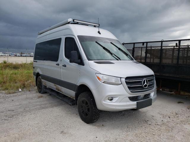 Photo 1 from auction – 2022 THOR MOTORHOME with VIN W1X4EBVY6LT042432