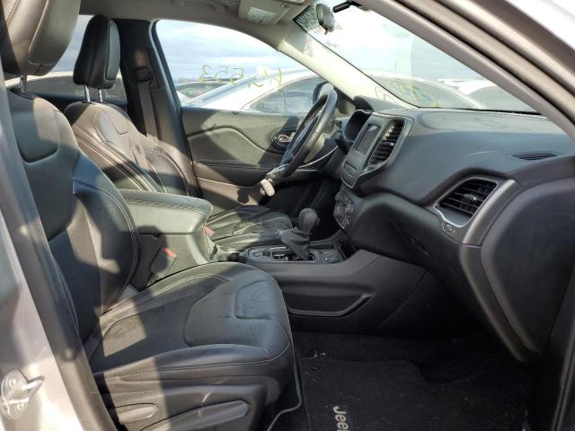 Photo 5 from auction – 2019 JEEP CHEROKEE L with VIN 1C4PJLLB3KD202675