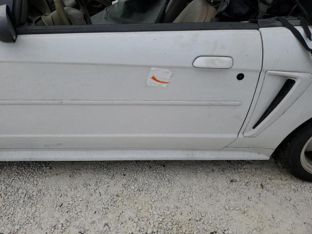Photo 9 from auction – 2002 FORD MUSTANG with VIN 1FAFP44422F113674