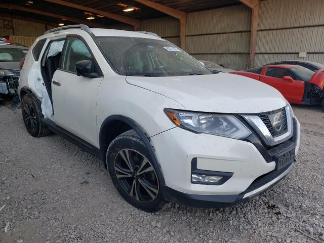 NISSAN ROGUE S 2017 with VIN JN8AT2MT7HW403160 - Photo from auction