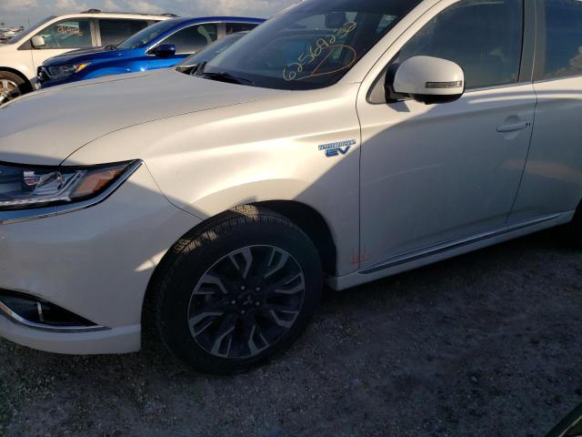 Photo 9 from auction – 2018 MITSUBISHI OUTLANDER with VIN JA4J24A57JZ051194