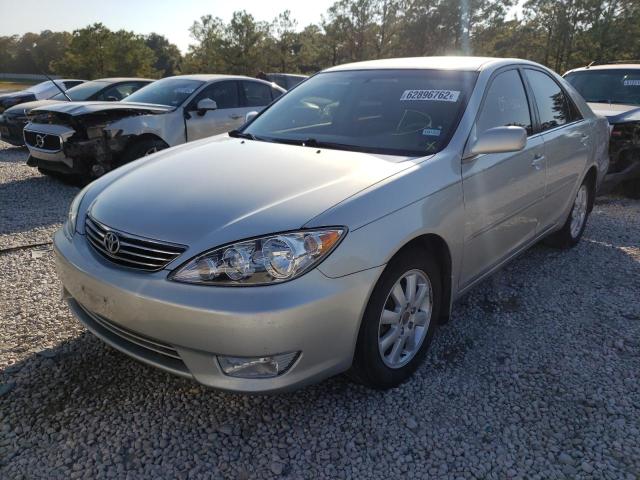 Photo 2 from auction – 2005 TOYOTA CAMRY LE with VIN 4T1BE32K25U977324