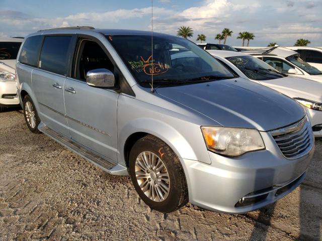 Photo 1 from auction – 2013 CHRYSLER TOWN & COU with VIN 2C4RC1CG6DR537464