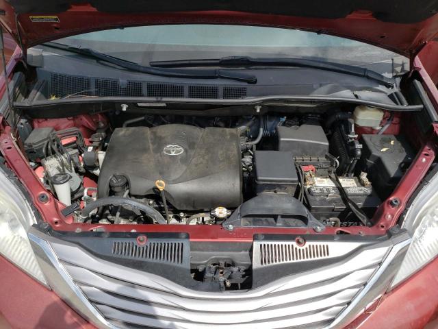 Photo 7 from auction – 2017 TOYOTA SIENNA XLE with VIN 5TDYZ3DC4HS884290