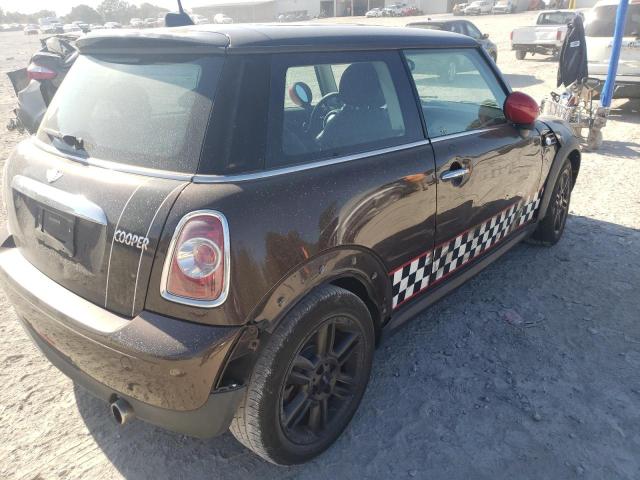 Photo 9 from auction – 2011 MINI COOPER with VIN WMWSU3C55BT182721