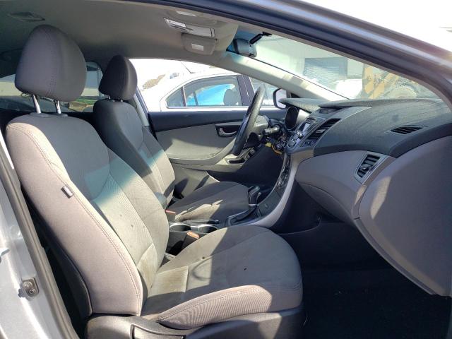 Photo 5 from auction – 2016 HYUNDAI ELANTRA SE with VIN 5NPDH4AE3GH702791