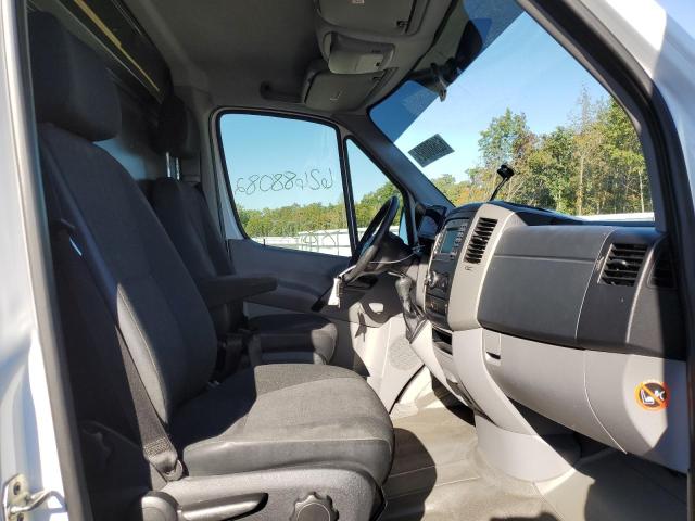 Photo 5 from auction – 2014 MERCEDES-BENZ SPRINTER 2 with VIN WD3PE7DC3E5836368