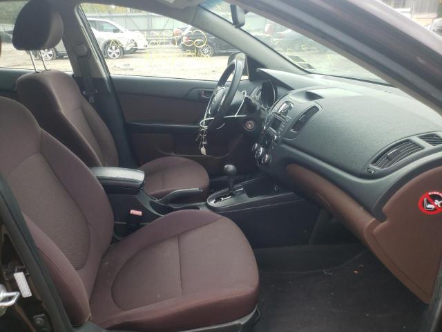 Photo 5 from auction – 2010 KIA FORTE EX with VIN KNAFU4A28A5301431