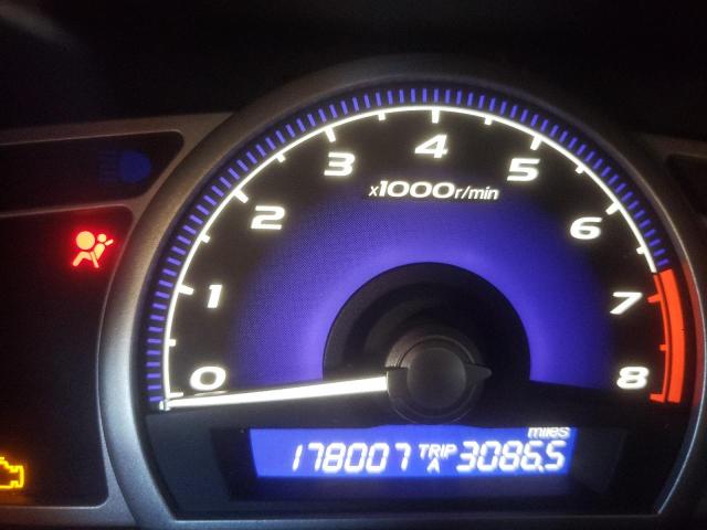 Photo 8 from auction – 2009 HONDA CIVIC EXL with VIN 19XFA169X9E006993