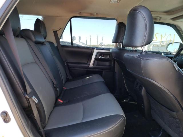 Photo 6 from auction – 2016 TOYOTA 4RUNNER SR with VIN JTEBU5JR4G5309129