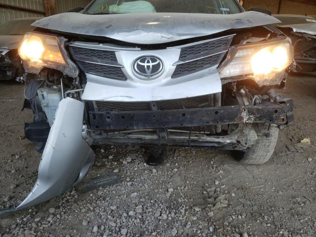 Photo 9 from auction – 2015 TOYOTA RAV4 LE with VIN 2T3ZFREV6FW213330