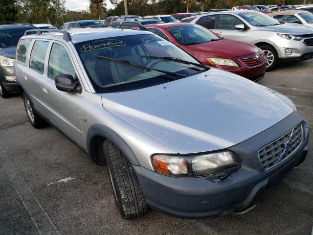 VOLVO XC70 2004 with VIN YV1SZ59H041152472 - Photo from auction