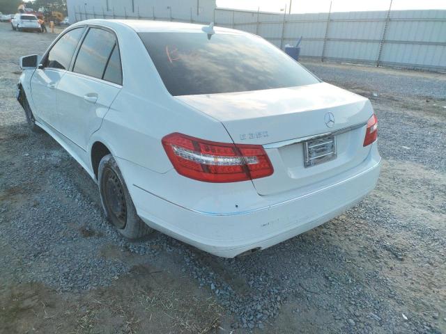 Photo 3 from auction – 2011 MERCEDES-BENZ E 350 with VIN WDDHF5GB8BA405595