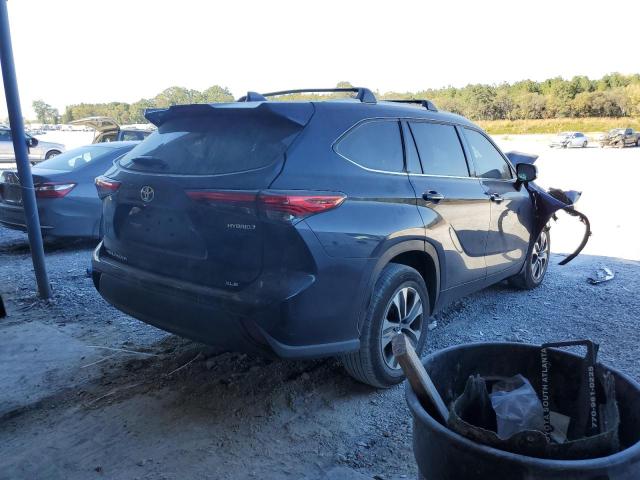 Photo 4 from auction – 2022 TOYOTA HIGHLANDER with VIN 5TDGARAH2NS510181