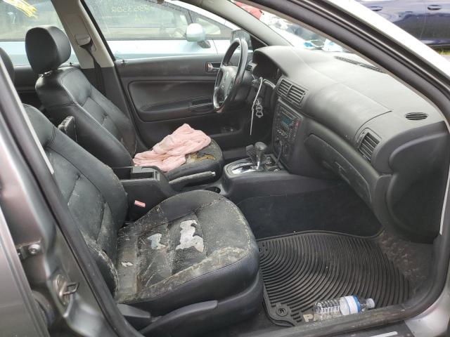 Photo 5 from auction – 2003 VOLKSWAGEN PASSAT GLS with VIN WVWPD63B33P111575