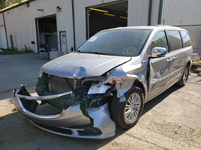 Photo 2 from auction – 2013 CHRYSLER TOWN & COU with VIN 2C4RC1CGXDR623926