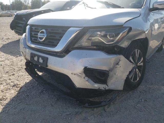 Photo 9 from auction – 2017 NISSAN PATHFINDER with VIN 5N1DR2MN1HC697287