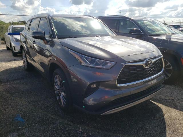 TOYOTA HIGHLANDER 2021 with VIN 5TDFZRAH4MS075537 - Photo from auction