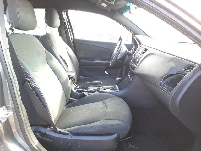 Photo 5 from auction – 2012 CHRYSLER 200 TOURIN with VIN 1C3CCBBB6CN184208