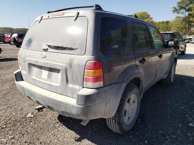 Photo 4 from auction – 2002 FORD ESCAPE XLT with VIN 1FMYU04152KD40659