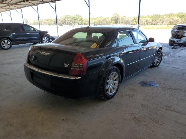 Photo 4 from auction – 2005 CHRYSLER 300C with VIN 2C3AA63H45H674679