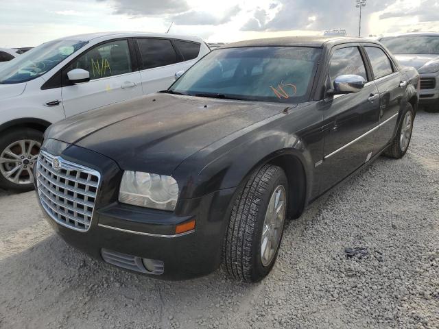 Photo 2 from auction – 2010 CHRYSLER 300 TOURIN with VIN 2C3CA5CV5AH199840