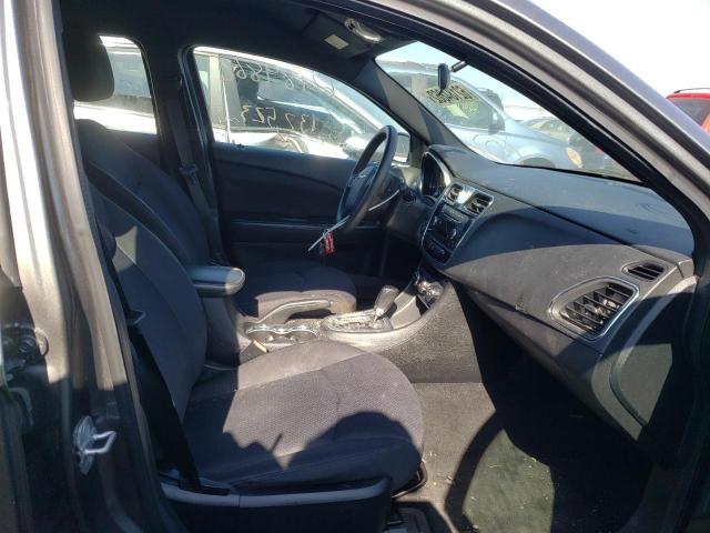 Photo 5 from auction – 2013 CHRYSLER 200 LX with VIN 1C3CCBAB1DN715348