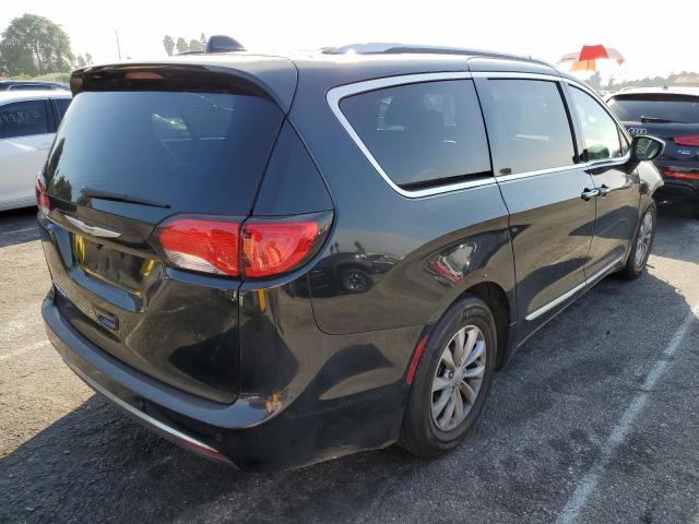 Photo 4 from auction – 2018 CHRYSLER PACIFICA T with VIN 2C4RC1BG9JR277073