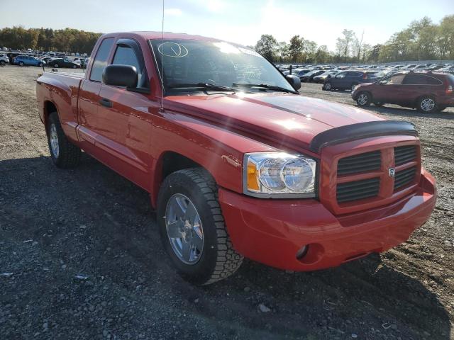 DODGE DAKOTA LAR 2005 with VIN 1D7HW52J25S346248 - Photo from auction