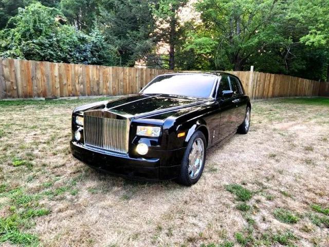 Photo 2 from auction – 2009 ROLLS-ROYCE PHANTOM with VIN SCA1S68569UX08932