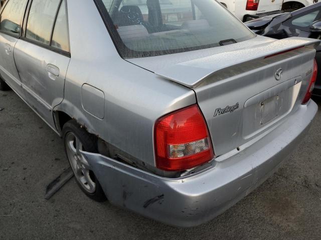 Photo 9 from auction – 2002 MAZDA PROTEGE DX with VIN JM1BJ226121595053